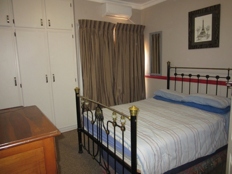 3 Bedroom Property for Sale in Pellissier Free State